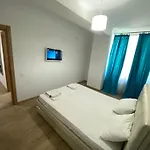 Solid Residence Mamaia