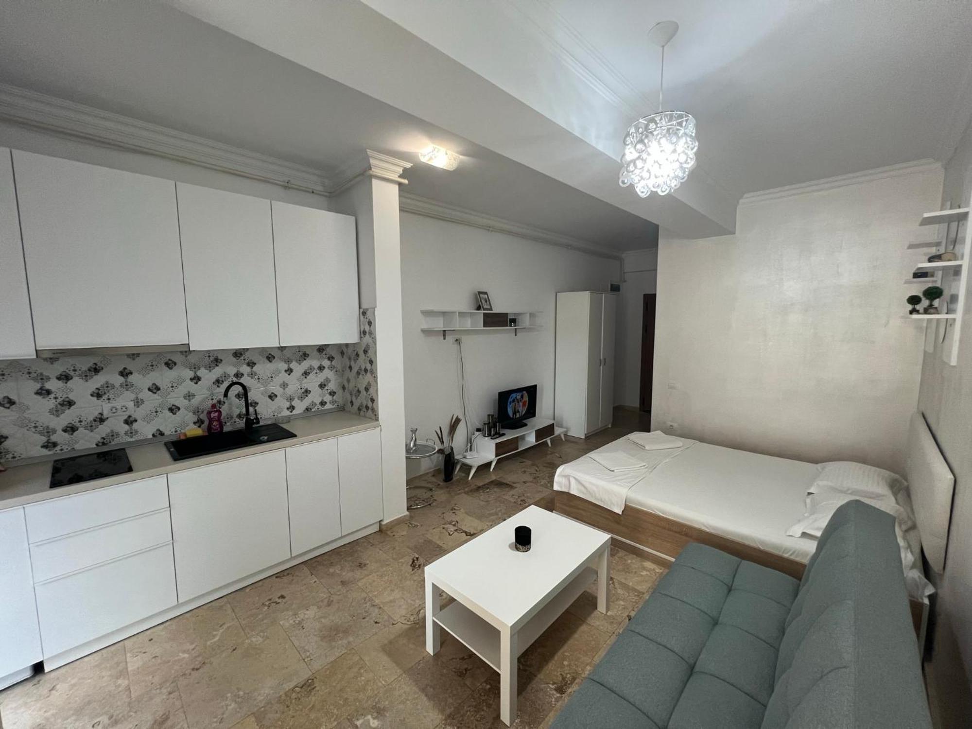 Apartment Solid Mamaia